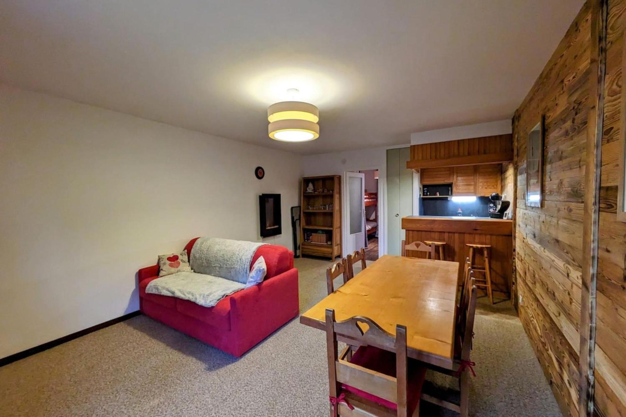 Apartment Superbe Au Pied Des Pistes -le Chamois Les Deserts (Savoie)