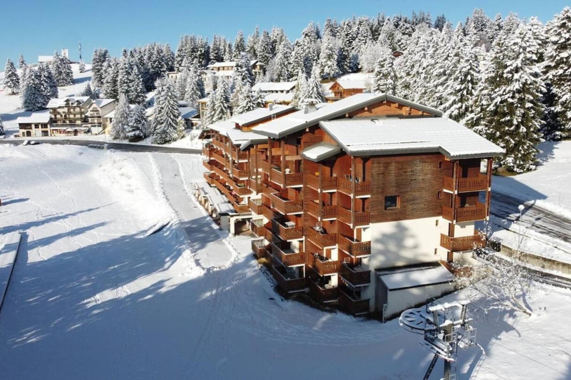 Apartment Superbe Au Pied Des Pistes -le Chamois Les Deserts (Savoie)